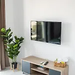 Quattro Center Ap 501b 아파트 라르나카