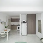 Quattro Center Ap 501b 아파트 *
