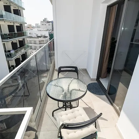 Quattro Center Ap 501b *