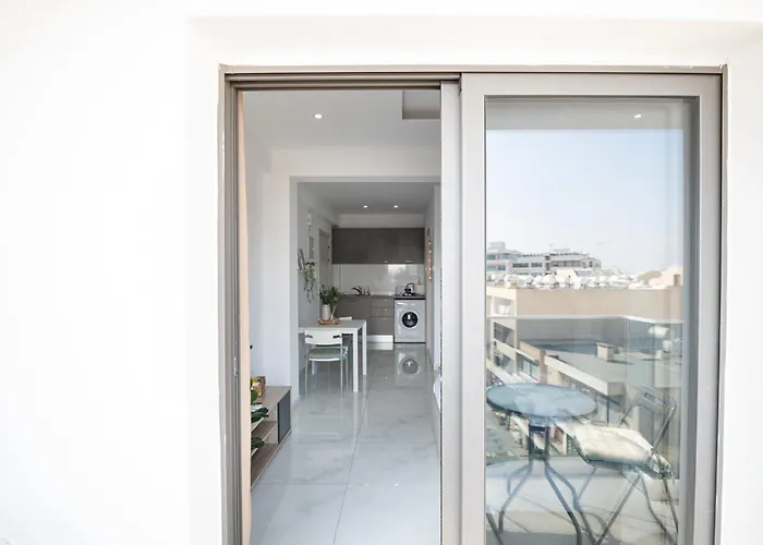 Quattro Center Ap 501b *