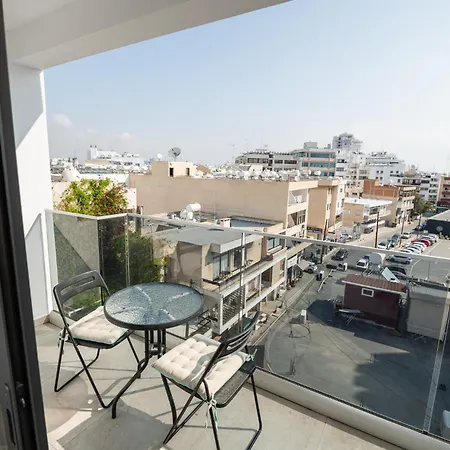 Quattro Center Ap 501b Apartment